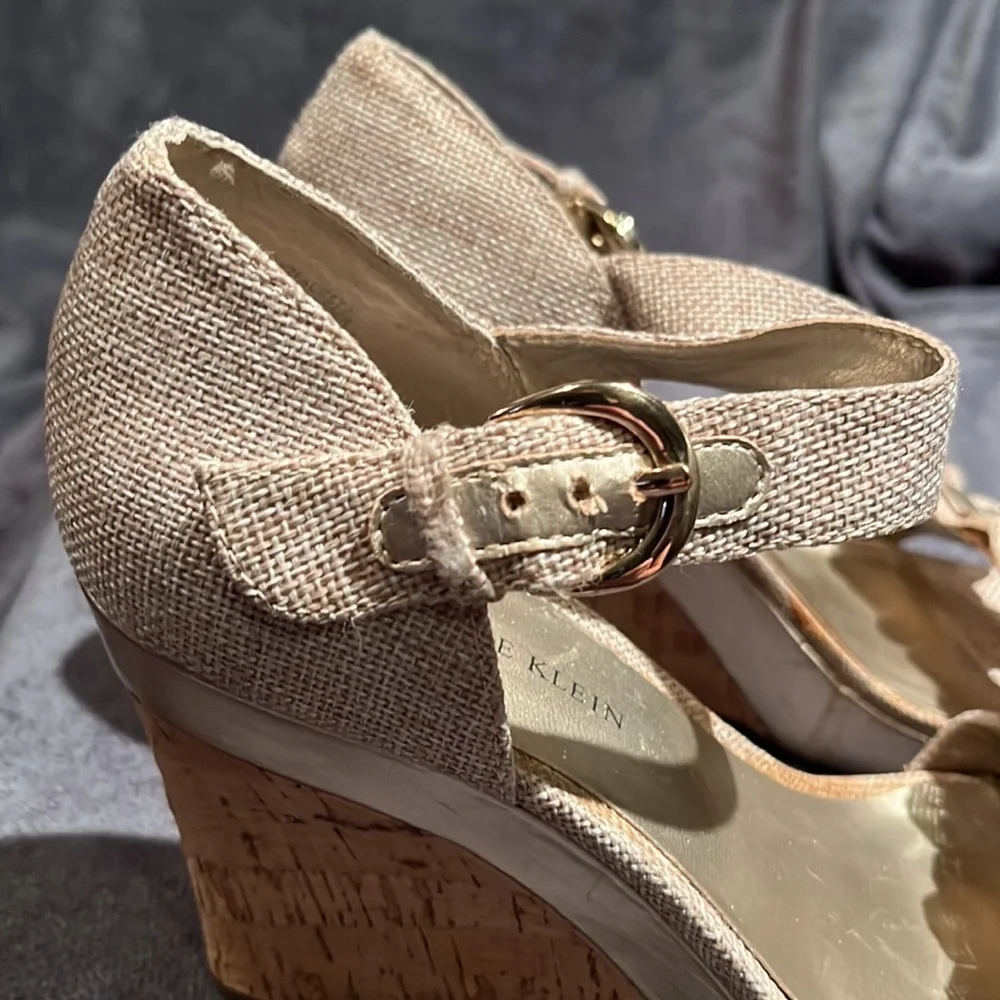 AK Anne Klein Tan Platform Sandals 7m - Picture 10 of 11